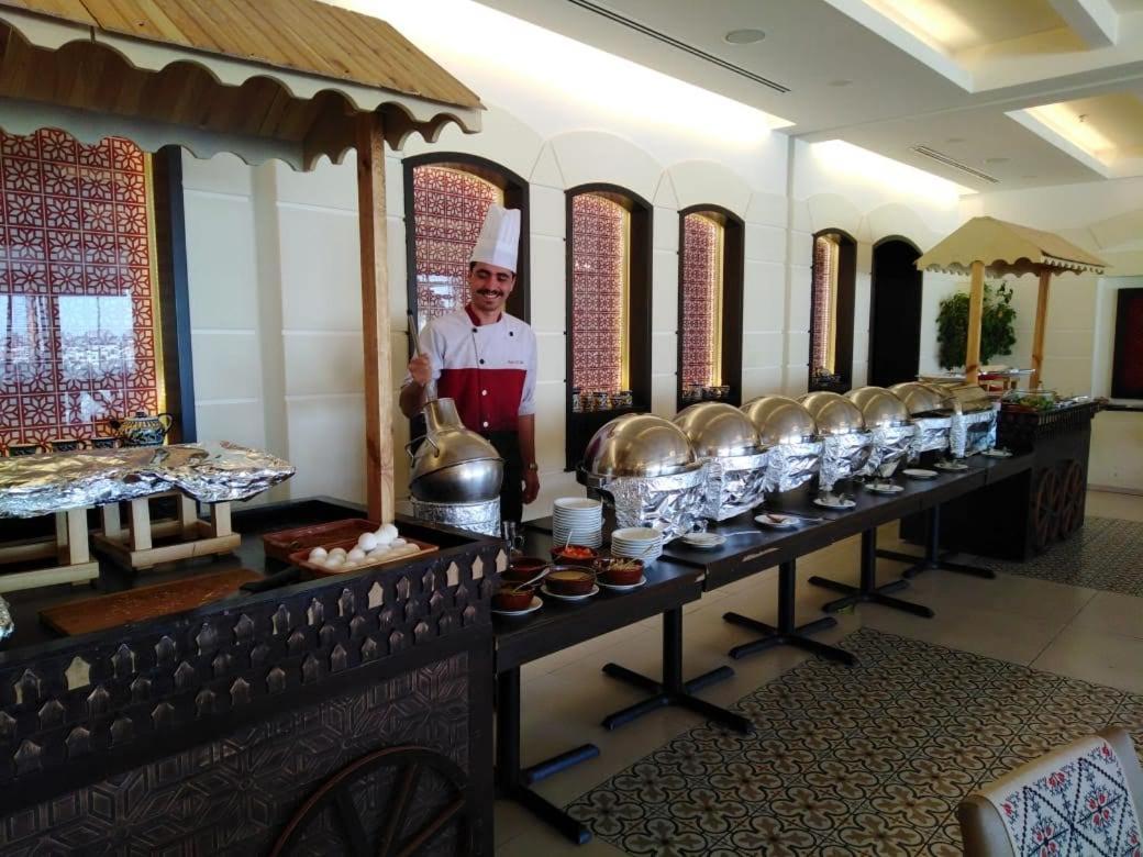 Saray 4* Amán